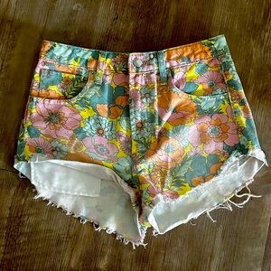 Wild Fable High Waisted Multicolor Floral Shorts (size 2)